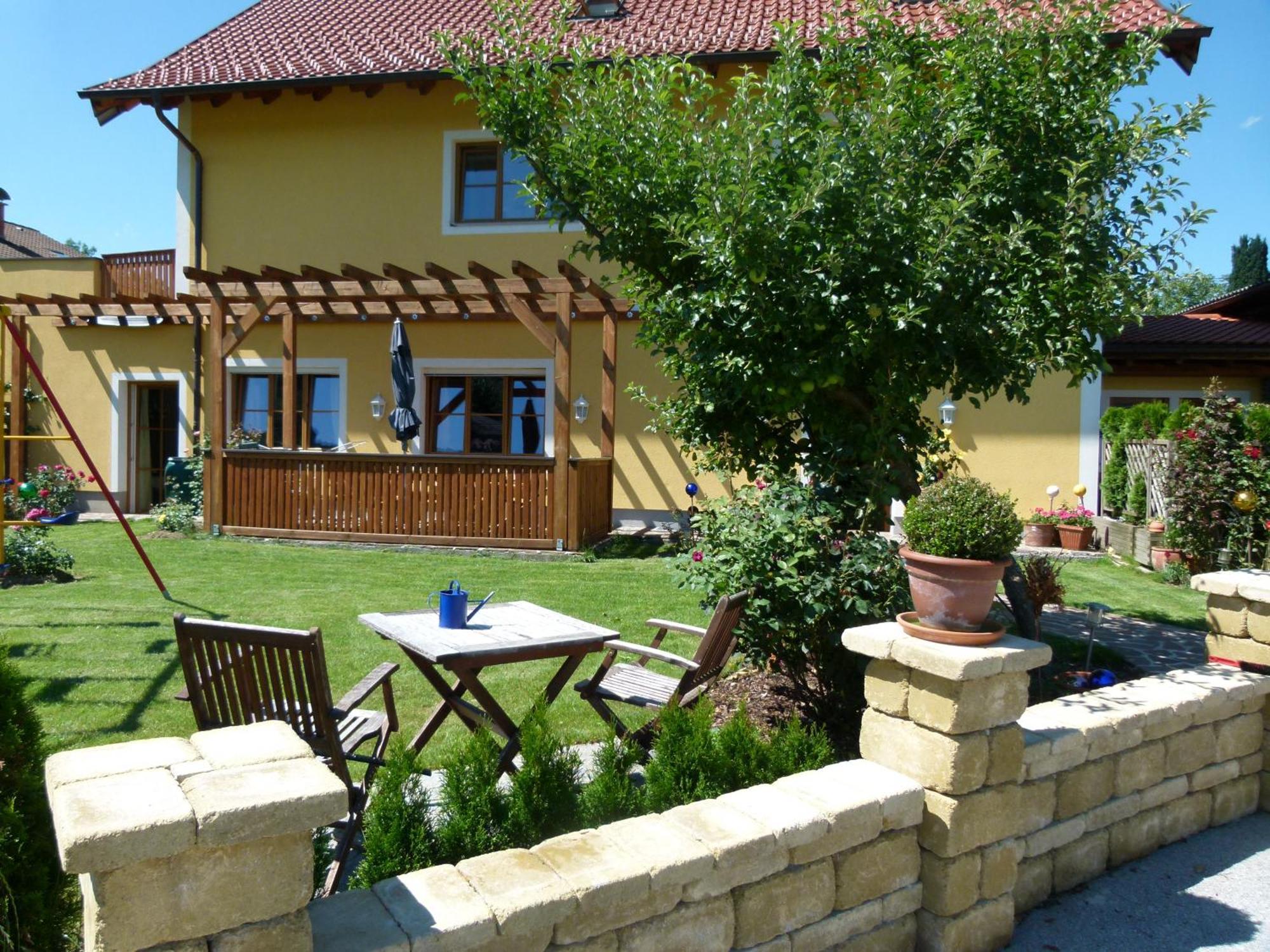 ברגהיים Hotel Fischachstubn מראה חיצוני תמונה